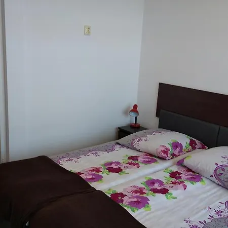 Klif Goscinne W Centrum Blisko Morza Ustronie Morskie
