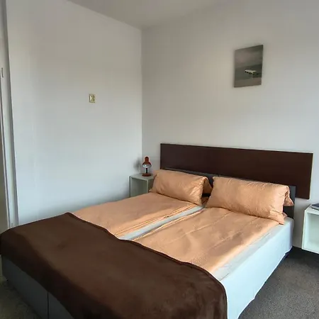 Penzion Klif Goscinne W Centrum Blisko Morza 3*