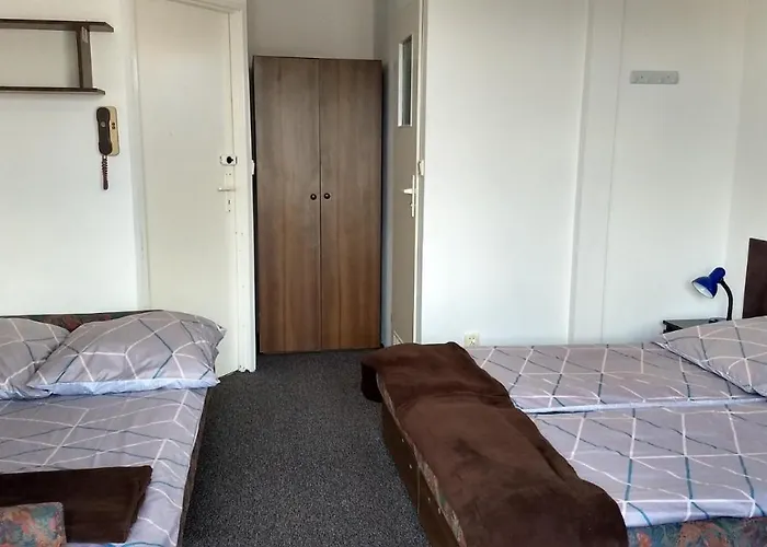 Pensjonat Klif Gościnne Z Widokiem Na Morze 3*