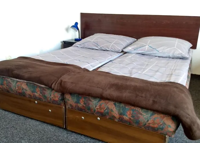 Pensjonat Klif Gościnne Z Widokiem Na Morze 3*