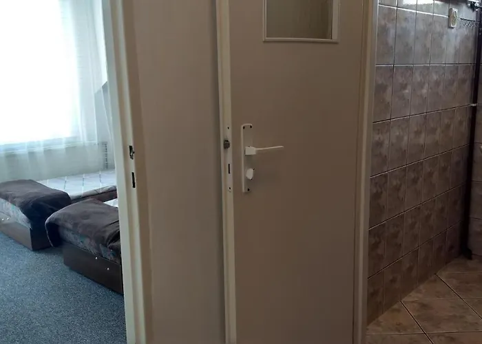 Klif Gościnne Z Widokiem Na Morze 3*