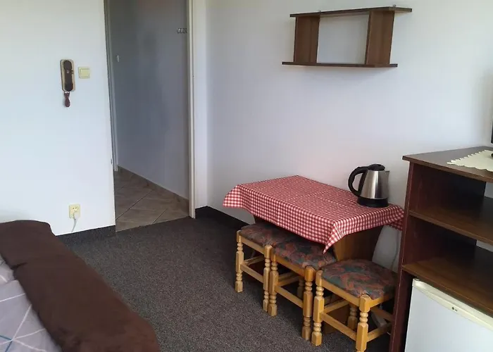 Klif Gościnne Z Widokiem Na Morze Pensjonat Ustronie Morskie