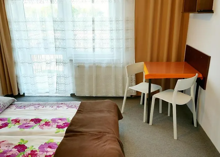 Klif Gościnne Z Widokiem Na Morze Pensjonat